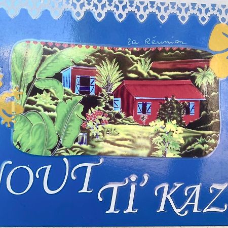 Nout Ti Kaz Le Bains Daire Étang-Salé les Bains Dış mekan fotoğraf